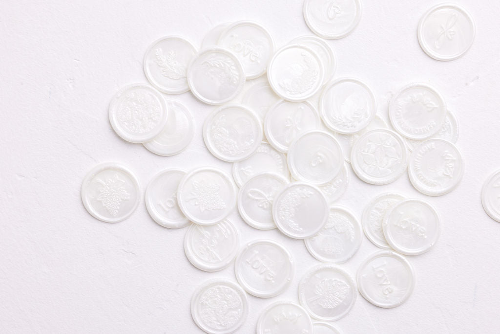 White Wax Stick (Pearl)